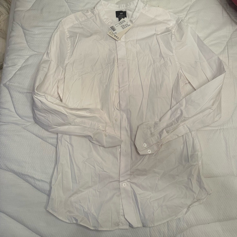 H&M White Muscle Fit Shirt
